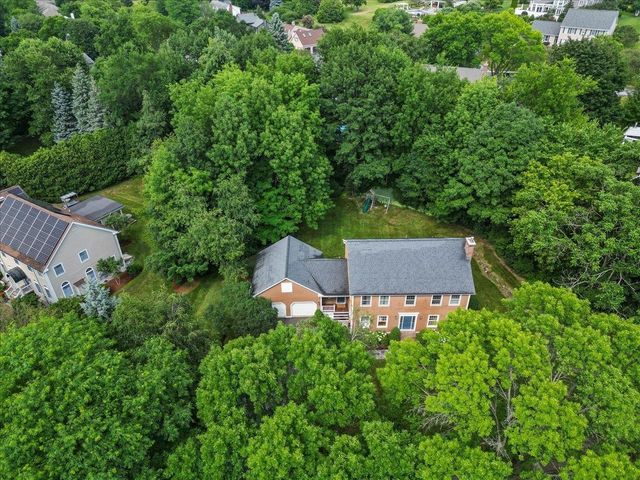 10 Brownell Way, South Burlington, VT 05403