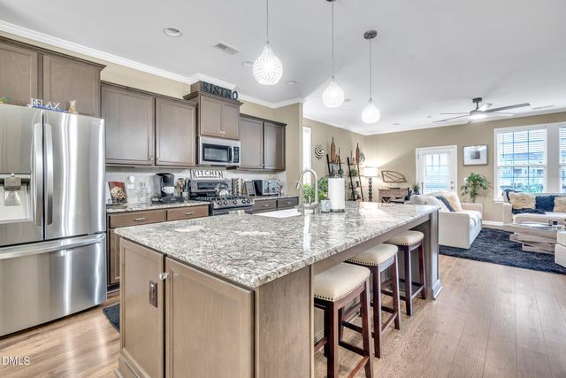 5910 Giddings Street, Raleigh, NC 27616