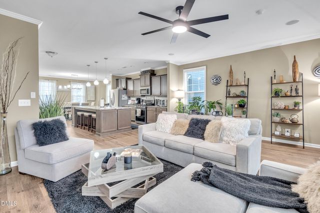 5910 Giddings Street, Raleigh, NC 27616