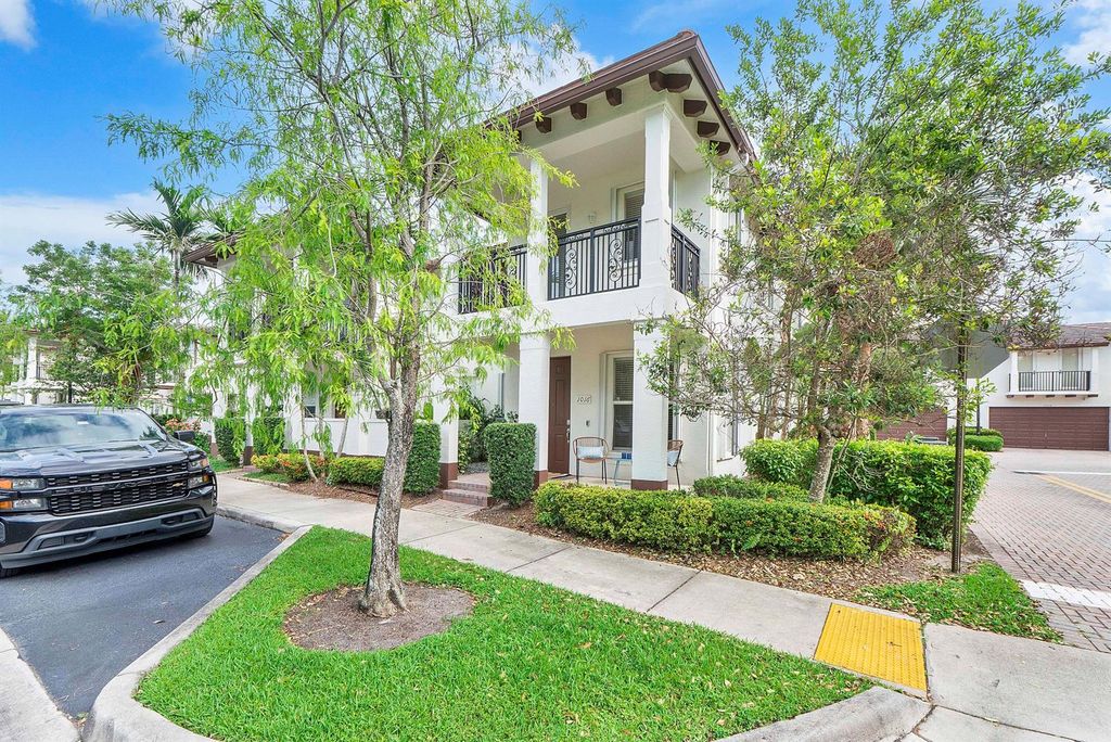 4760 Mimosa Place 1016, Coconut Creek, FL 33073