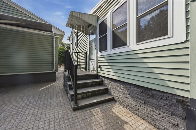 7 Drury Lane, Wilmington, MA 01887