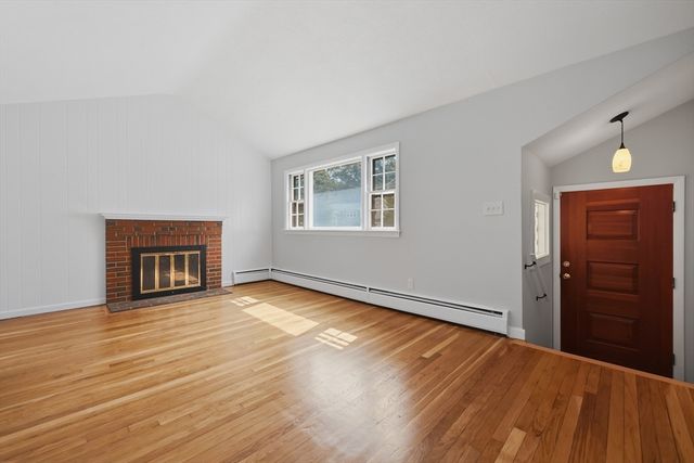 7 Drury Lane, Wilmington, MA 01887