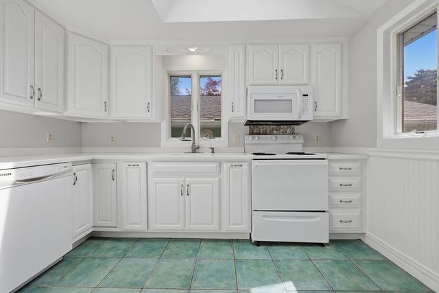 7 Drury Lane, Wilmington, MA 01887