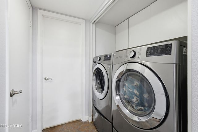 3302 E AIRE LIBRE Avenue 102, Phoenix, AZ 85032