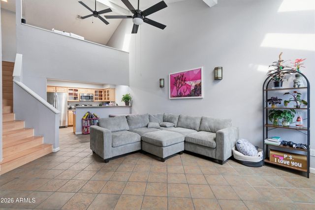 3302 E AIRE LIBRE Avenue 102, Phoenix, AZ 85032