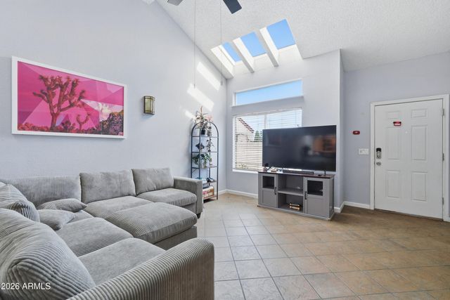 3302 E AIRE LIBRE Avenue 102, Phoenix, AZ 85032