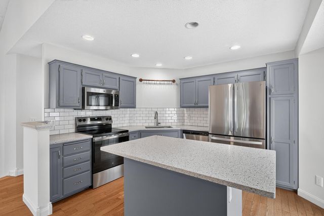 1212 Elm Street, Farmington, MN 55024