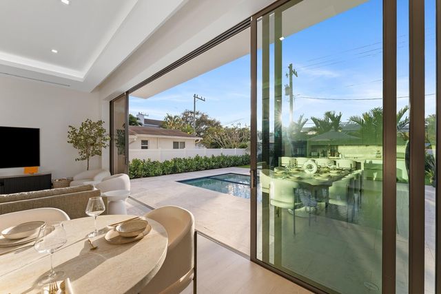 220 S Swinton Avenue, Delray Beach, FL 33444