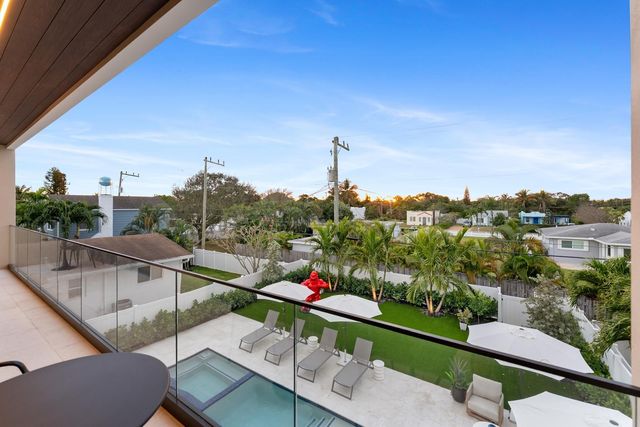 220 S Swinton Avenue, Delray Beach, FL 33444