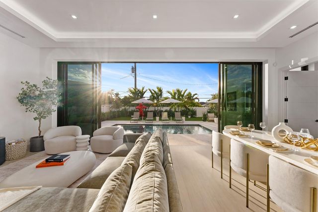 220 S Swinton Avenue, Delray Beach, FL 33444