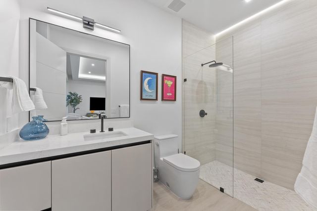 220 S Swinton Avenue, Delray Beach, FL 33444