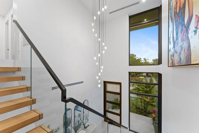 220 S Swinton Avenue, Delray Beach, FL 33444