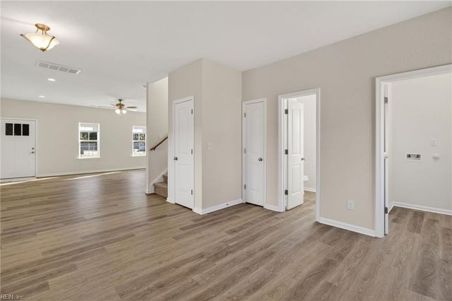 1103 Peartree RD, Elizabeth City, NC 27909