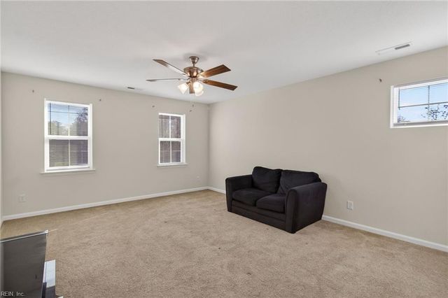 1103 Peartree RD, Elizabeth City, NC 27909