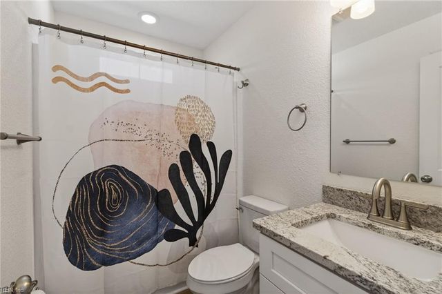 1103 Peartree RD, Elizabeth City, NC 27909