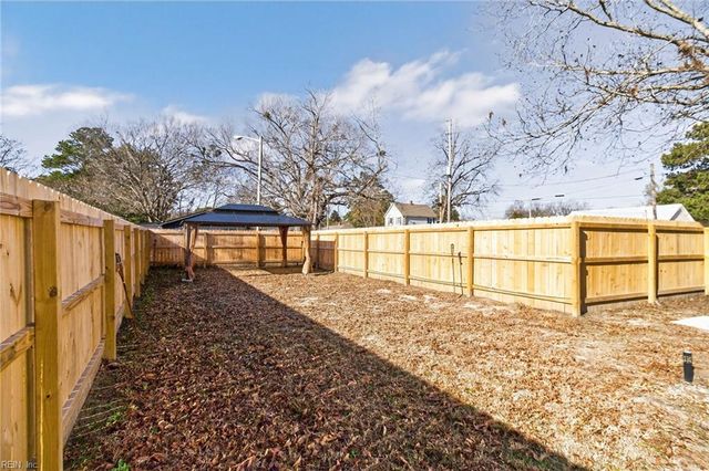 1103 Peartree RD, Elizabeth City, NC 27909