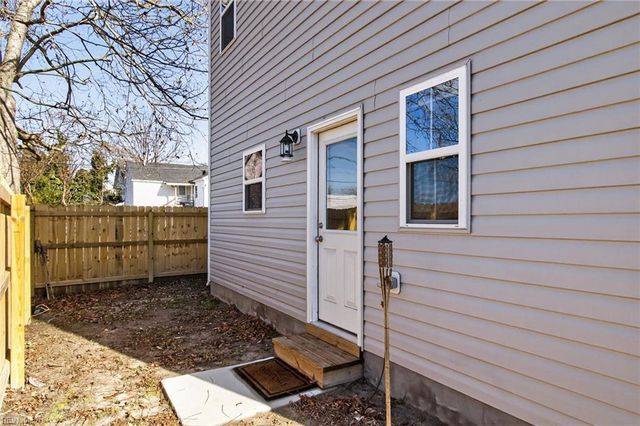 1103 Peartree RD, Elizabeth City, NC 27909