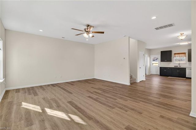 1103 Peartree RD, Elizabeth City, NC 27909