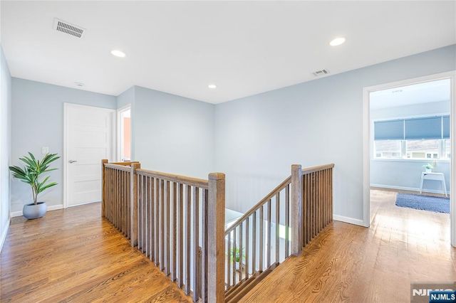 87 Monroe Avenue, Cresskill, NJ 07626