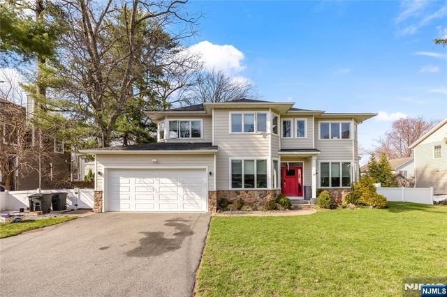 87 Monroe Avenue, Cresskill, NJ 07626