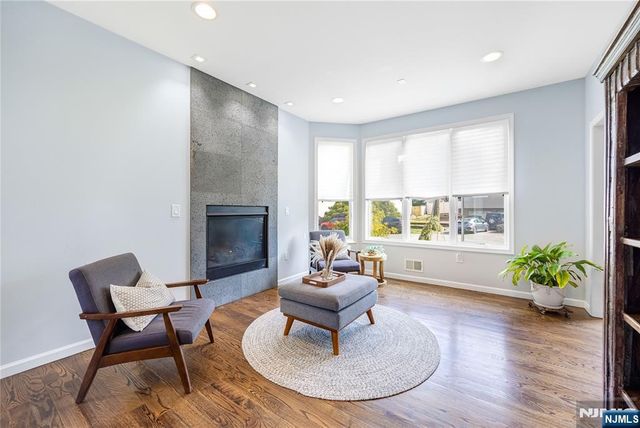 87 Monroe Avenue, Cresskill, NJ 07626