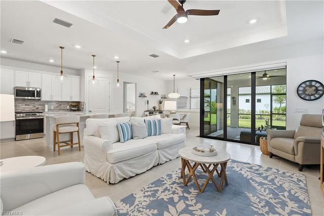 18364 Ridgeline DR, Estero, FL 33928