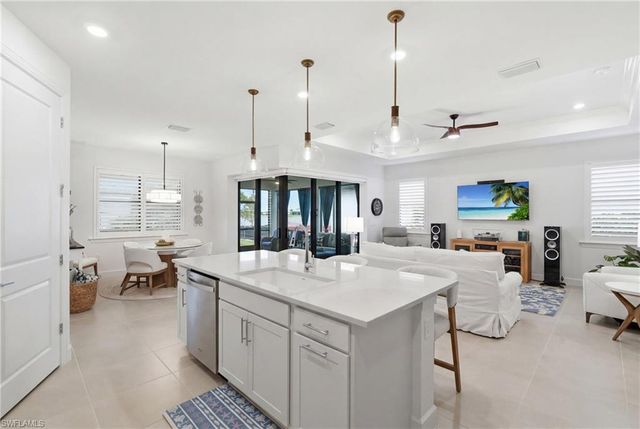 18364 Ridgeline DR, Estero, FL 33928