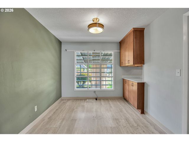 4224 Se 88TH Ave, Portland, OR 97035