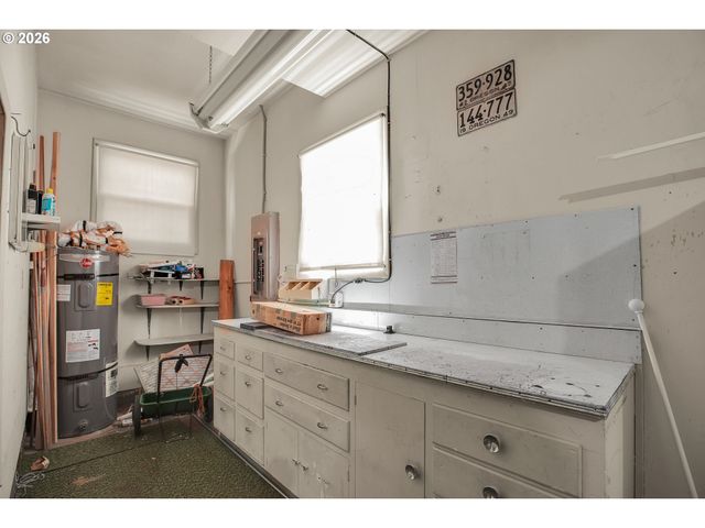 4224 Se 88TH Ave, Portland, OR 97035
