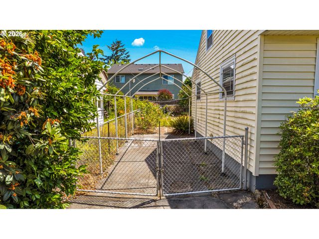 4224 Se 88TH Ave, Portland, OR 97035