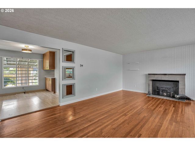 4224 Se 88TH Ave, Portland, OR 97035