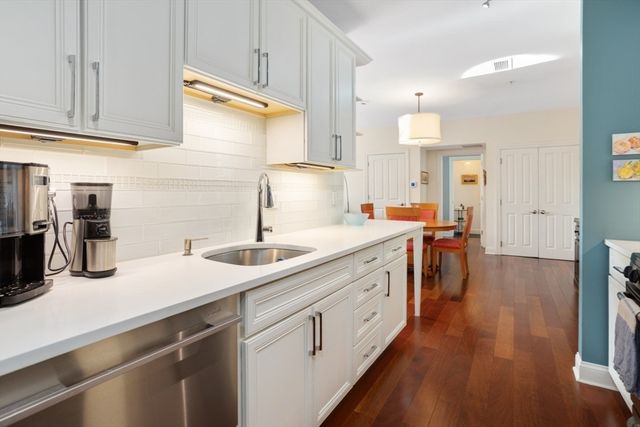 248 Albion Street 231, Wakefield, MA 01880