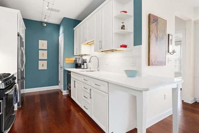 248 Albion Street 231, Wakefield, MA 01880