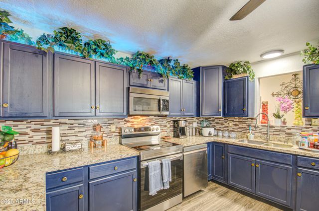 11451 E BROADWAY Road, Mesa, AZ 85208