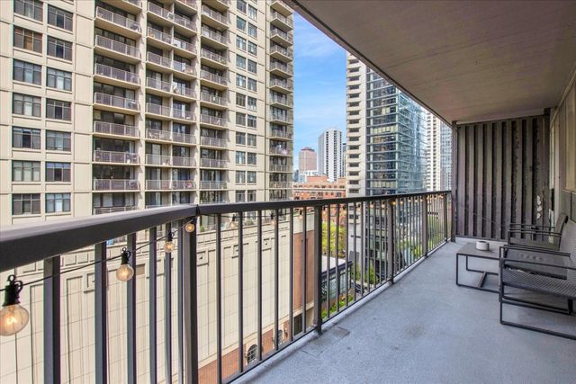 10 E Ontario Street 905, Chicago, IL 60611