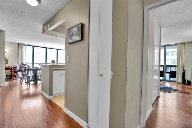 10 E Ontario Street 905, Chicago, IL 60611
