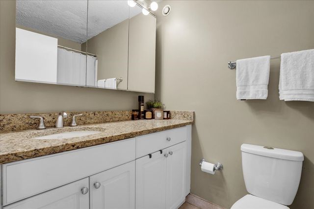 10 E Ontario Street 905, Chicago, IL 60611