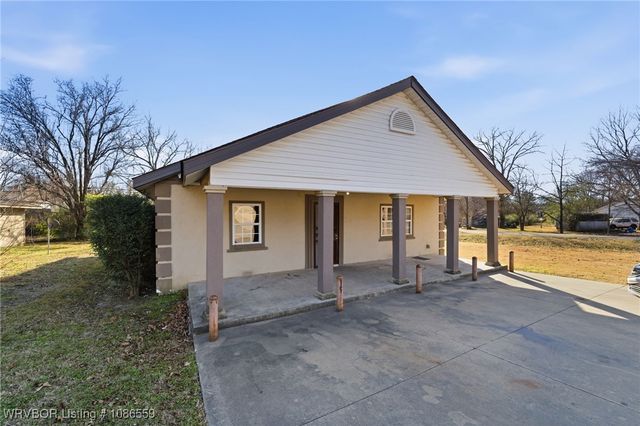 3002 Neis Street, Fort Smith, AR 72904
