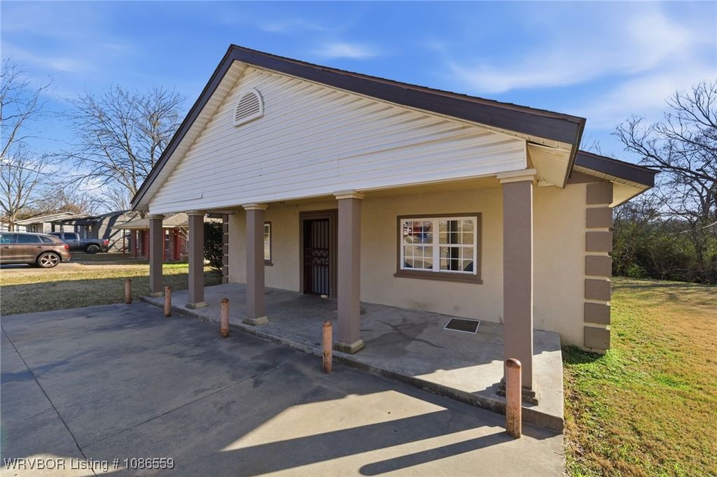 3002 Neis Street, Fort Smith, AR 72904