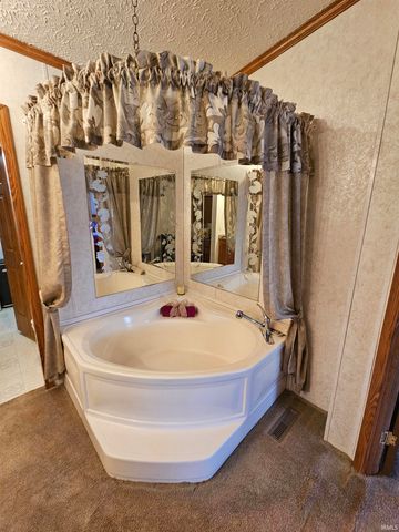 3488 Wabash Road, Rochester, IN 46975