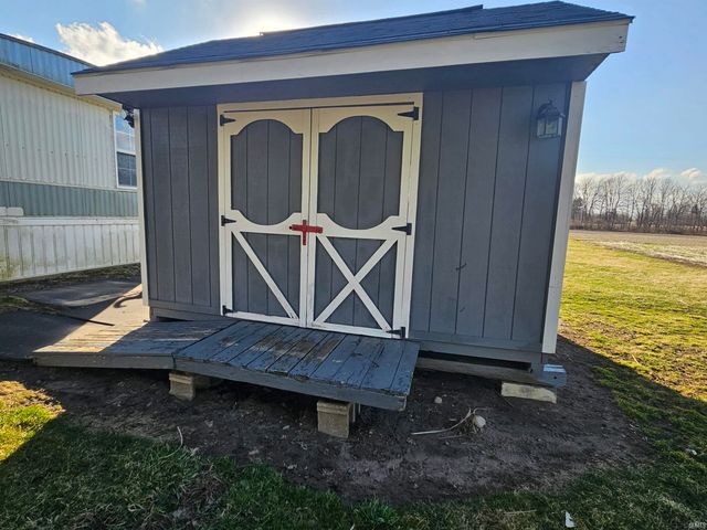 3488 Wabash Road, Rochester, IN 46975