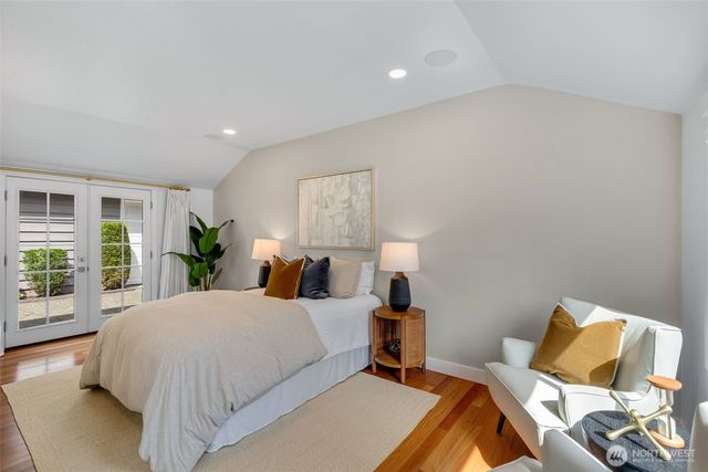 3700 NE 74th Place, Seattle, WA 98115