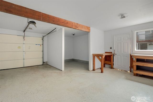 3700 NE 74th Place, Seattle, WA 98115