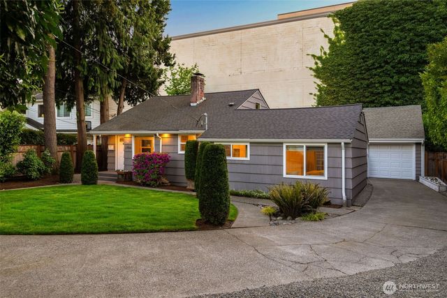 3700 NE 74th Place, Seattle, WA 98115