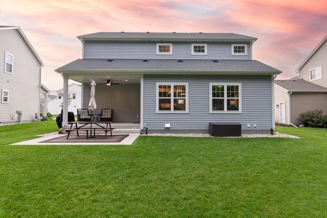 516 Wild Oak ROAD, Hartland, WI 53029
