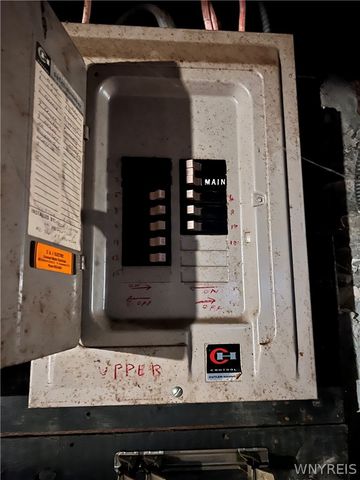 34 Auchinvole Avenue, Buffalo, NY 14213