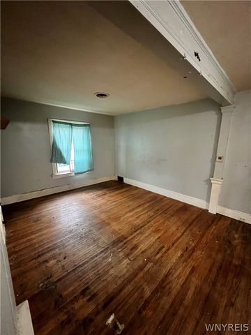 34 Auchinvole Avenue, Buffalo, NY 14213