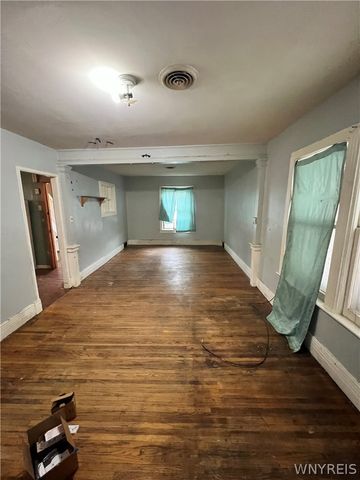 34 Auchinvole Avenue, Buffalo, NY 14213