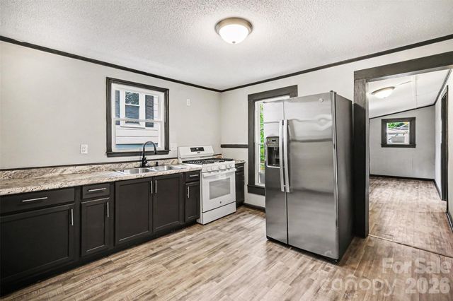 502 Allison Avenue, Gastonia, NC 28052