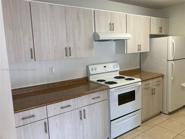 10360 SW 150th Ct 12104, Miami, FL 33196